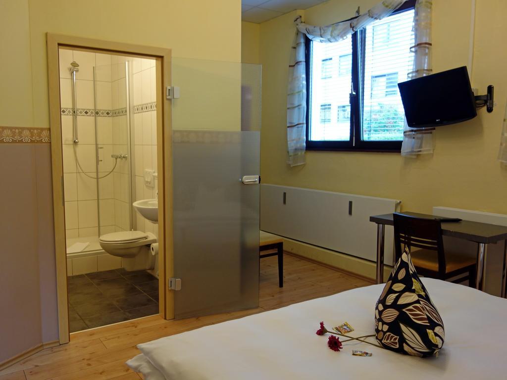 Stadthotel Ratisbona Quarto foto